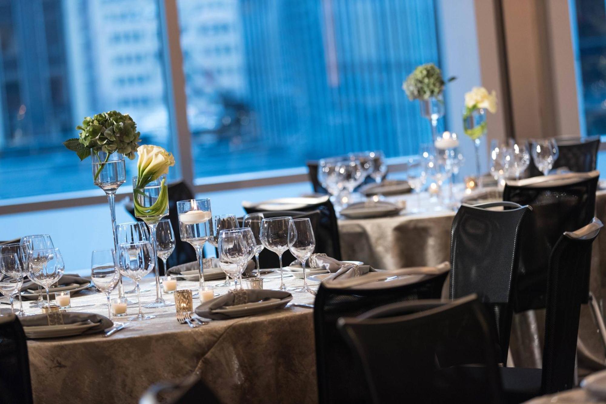 Renaissance New York Midtown Hotel Екстериор снимка