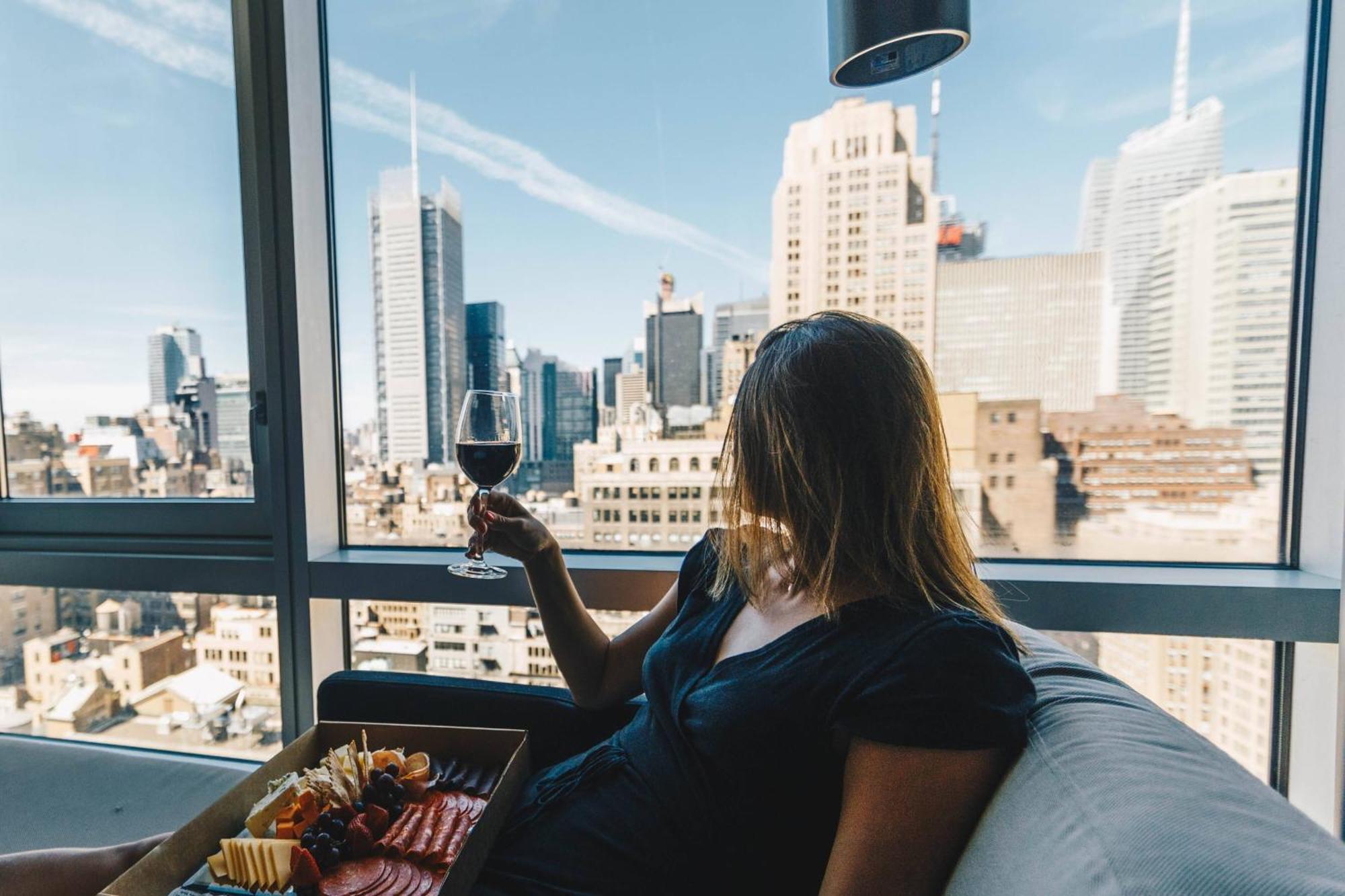 Renaissance New York Midtown Hotel Екстериор снимка