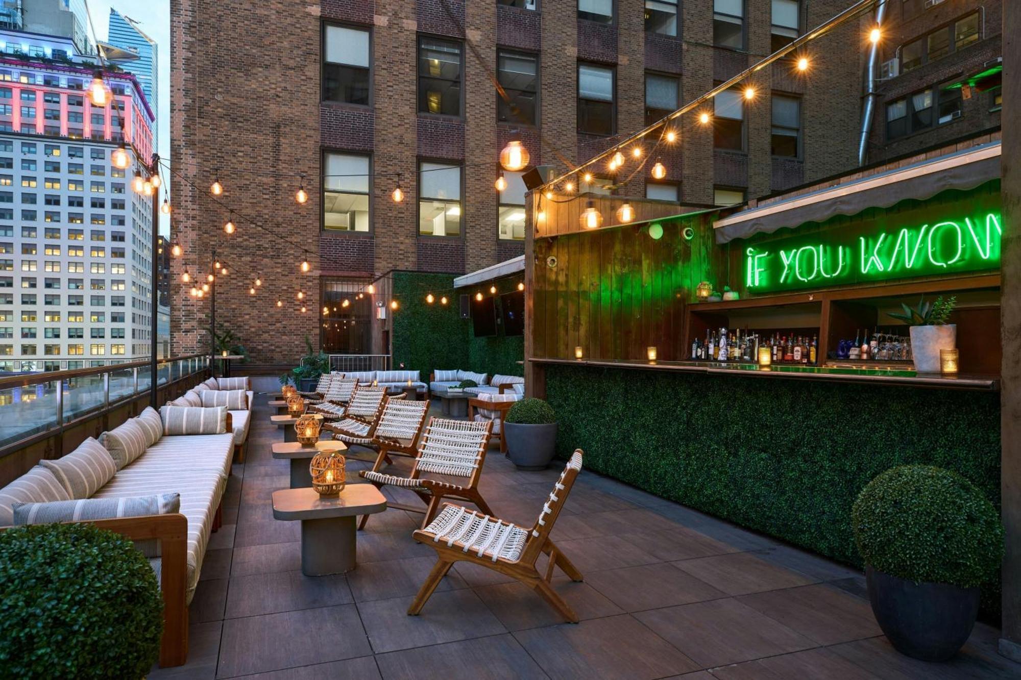 Renaissance New York Midtown Hotel Екстериор снимка